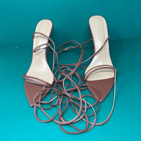 Tony Bianco | Millie Sandal - Picture 7 of 7